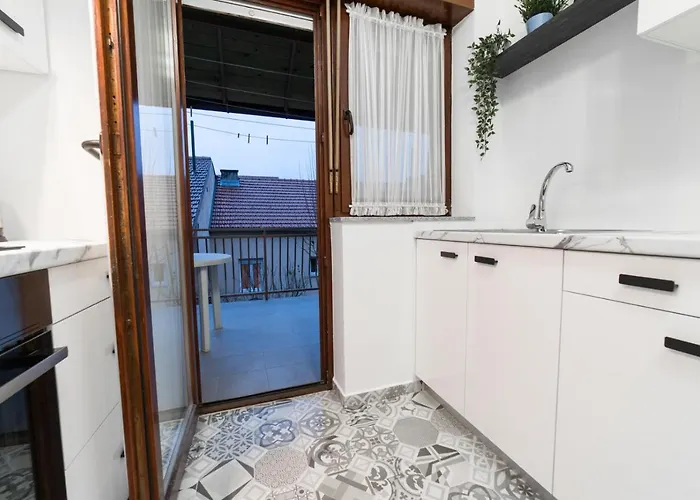 Angela Luxury Studio Apartment