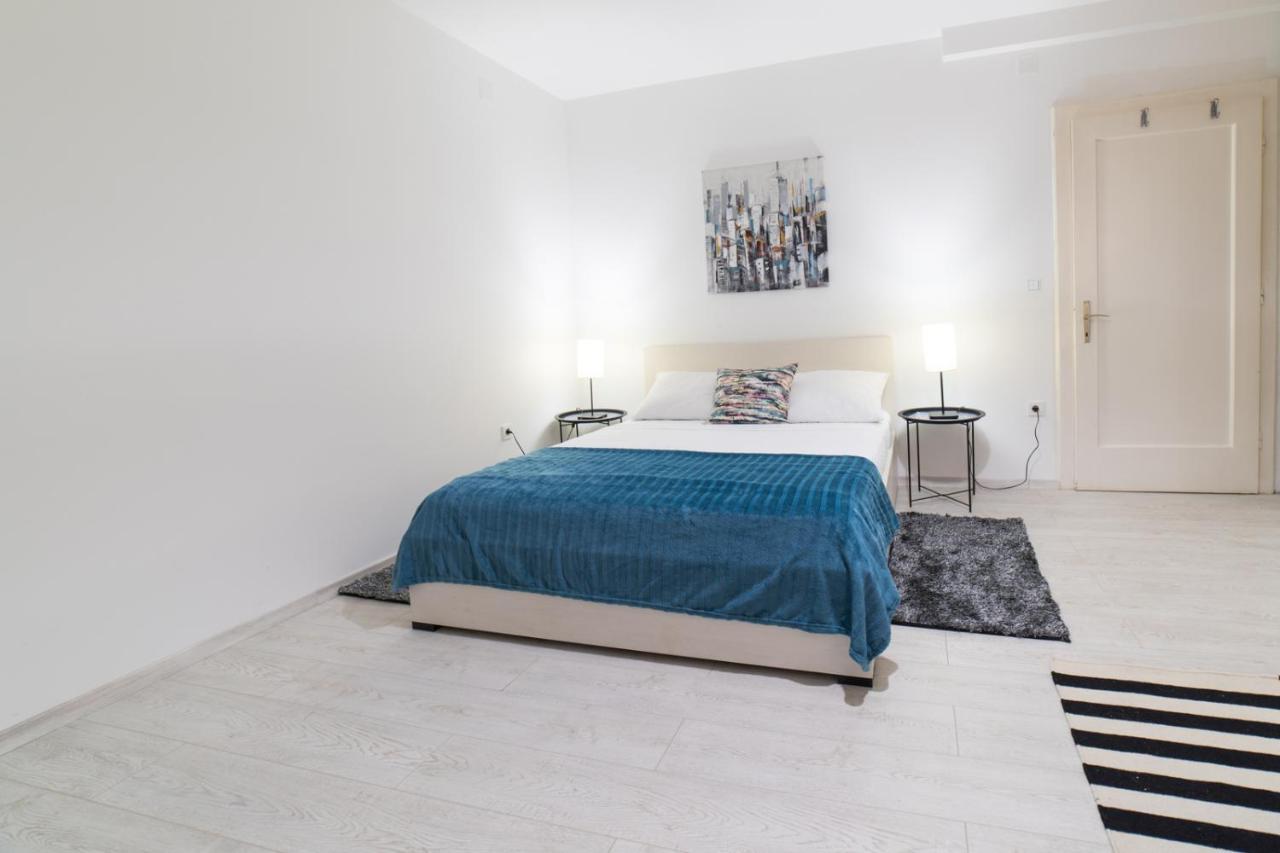 Angela Luxury Apartament